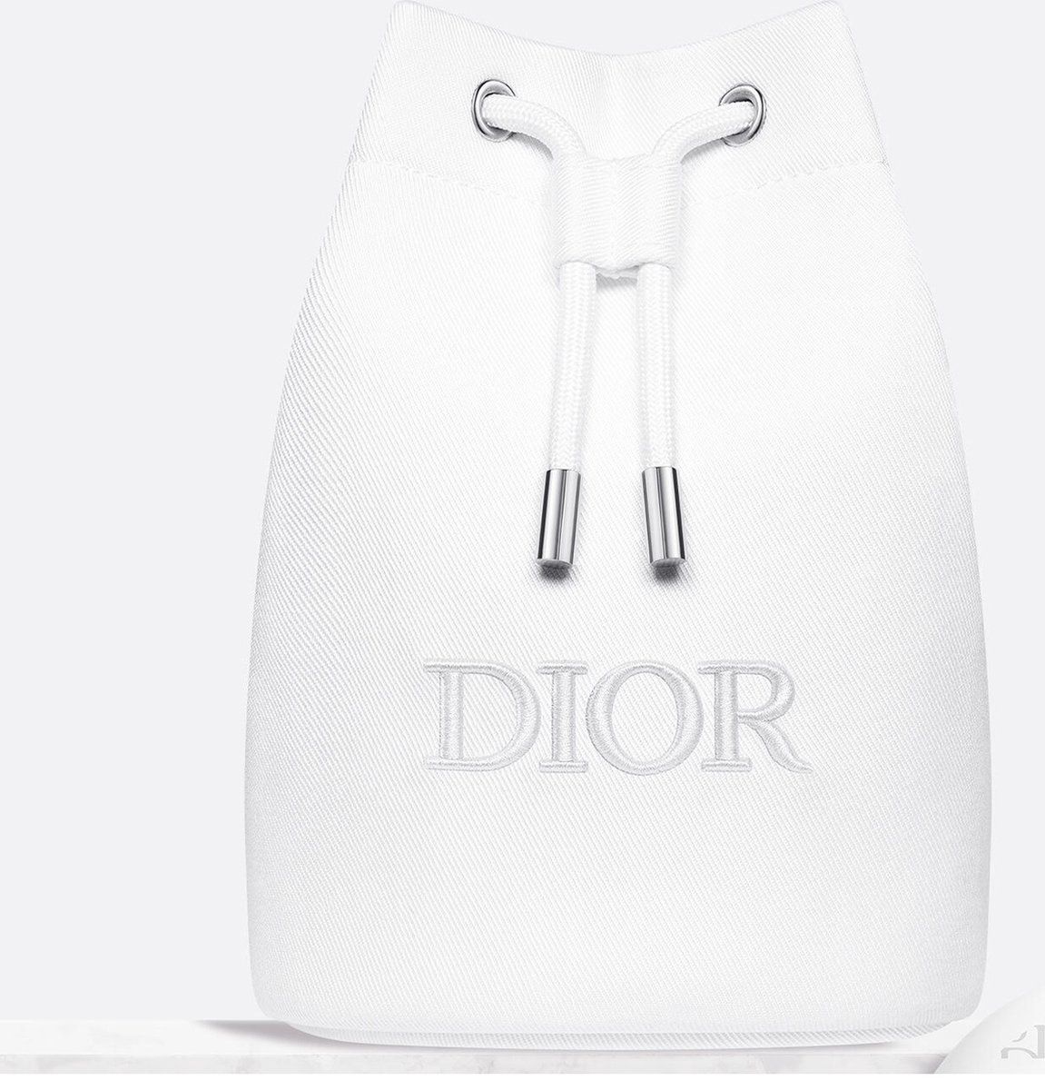 13 Punten.... Dior Holiday Trousse Pouch