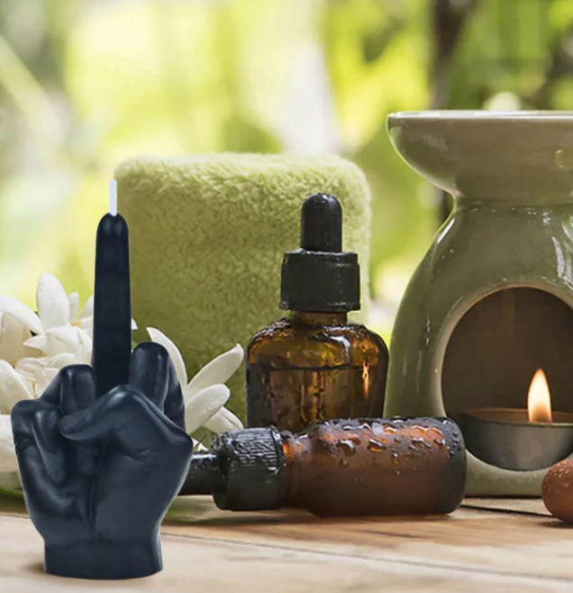 36 Punten....Middelvinger kaars – Kleur zwart