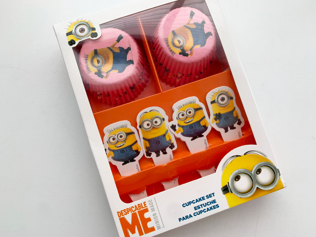 16 Punten.... Minions Cupcake set