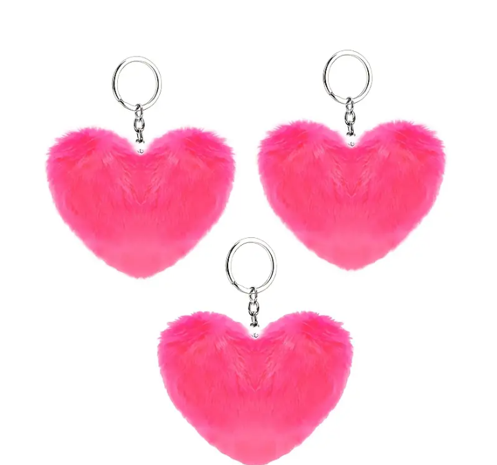 08 Punten.... Hartvormige Pluchen Sleutel - Tassen hanger