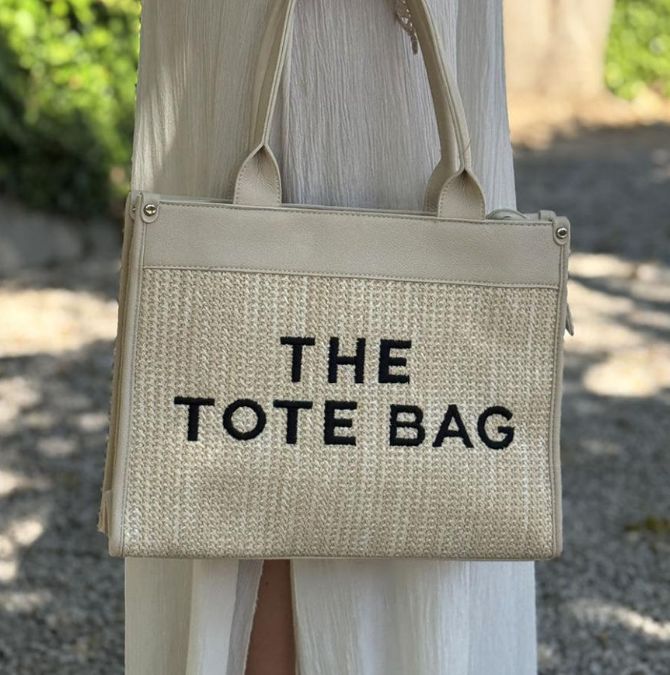 09 Punten.... Super leuke Unieke Tote Bag