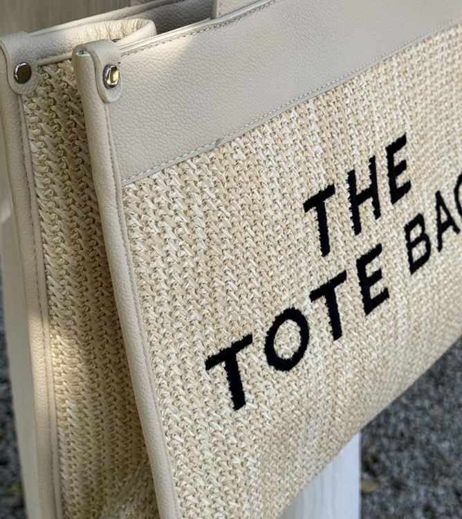 09 Punten.... Super leuke Unieke Tote Bag