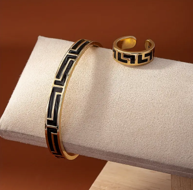 Stijlvolle metalen druppelarmband-ring