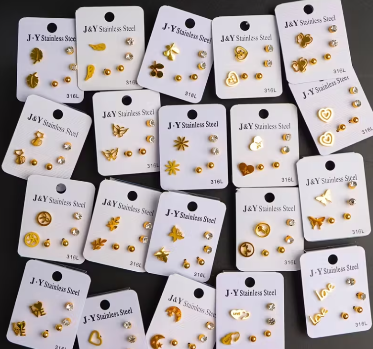 Willekeurig setje RVS gouden oorbellentjes