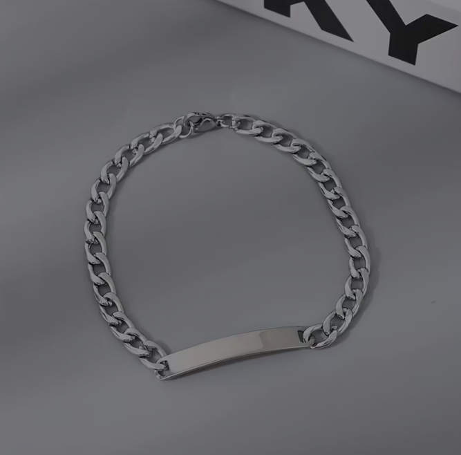 Een titaniumstalen vierkante armband - Heren