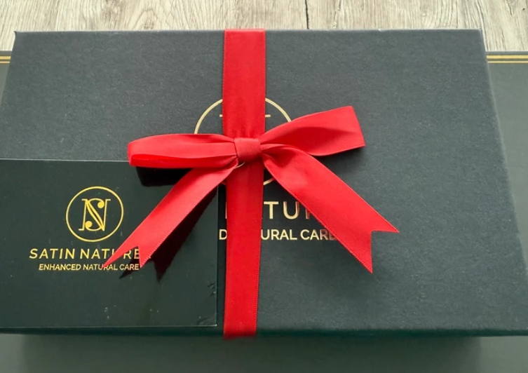 10 Punten.... Geschenkdoos met Satin Naturel producten