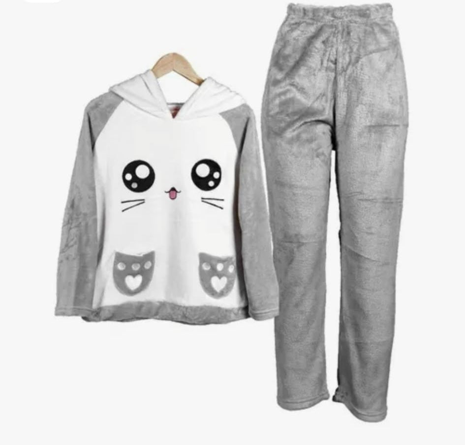 110 Punten.... Pyjama voor dames en meiden