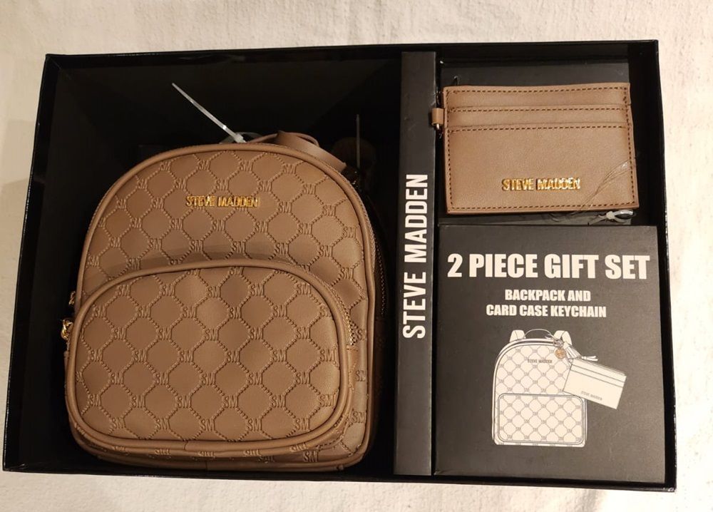 15 Punten.... Mooie Steve Madden set